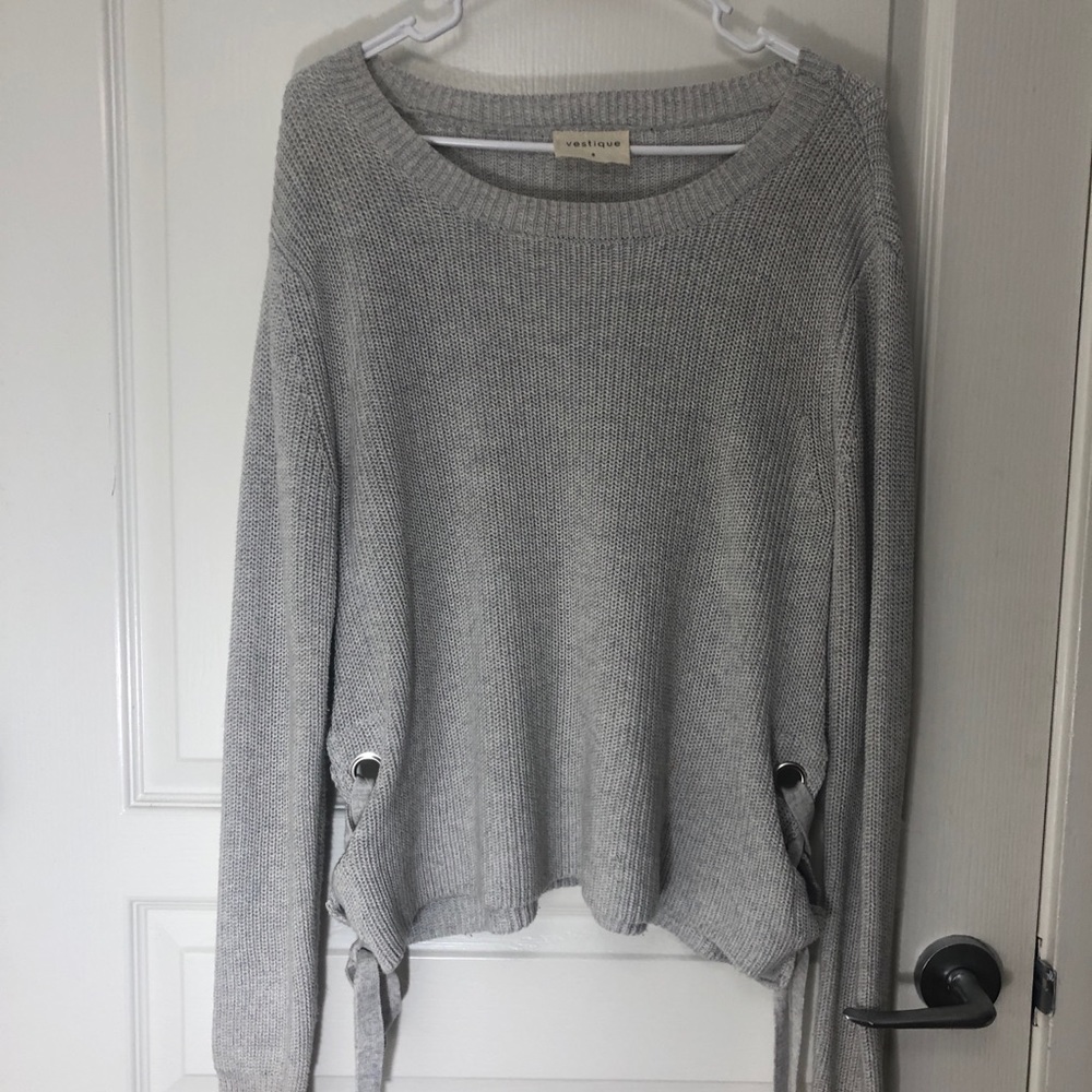 Vestique Sweater